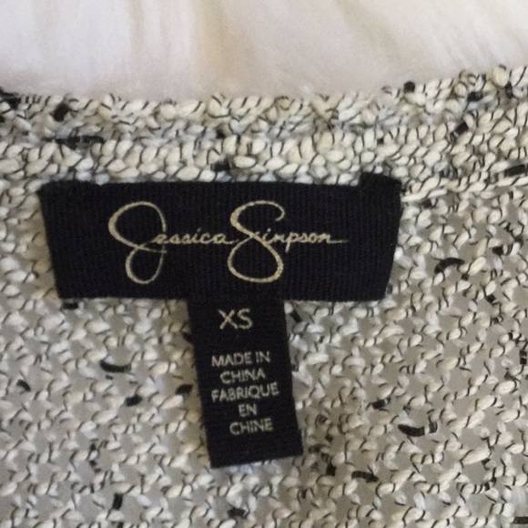 🔥JESSICA SIMPSON knit - Picture 2 of 3